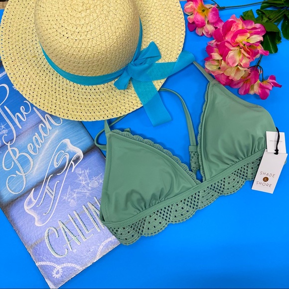 🏖NWT CROCHET TRIM BIKINI TOP - Picture 1 of 7